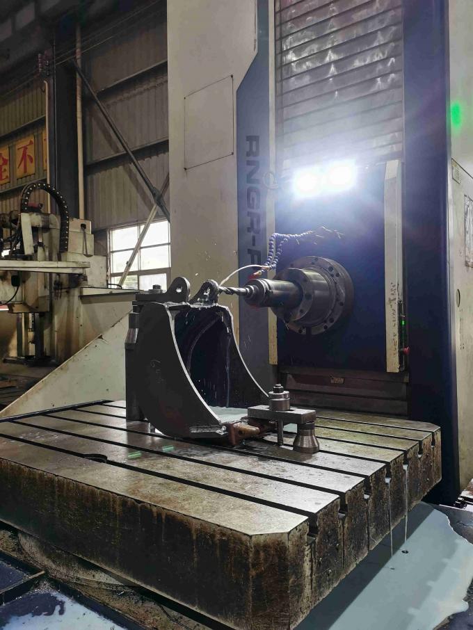 Potente escombro de corte hidr&aacute;ulico para excavadoras de 12-14 toneladas con Hardox 450 de color personalizable 7