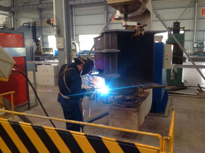 Potente escombro de corte hidr&aacute;ulico para excavadoras de 12-14 toneladas con Hardox 450 de color personalizable 10